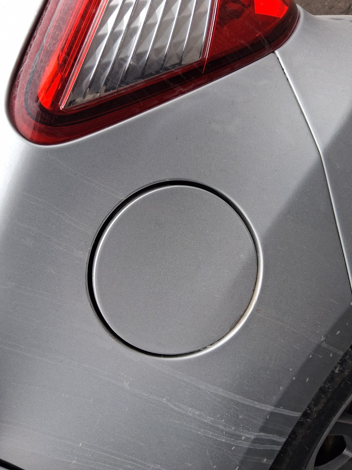 TOYOTA YARIS MK3 2019 FUEL FILLER FLAP GREY 2SN