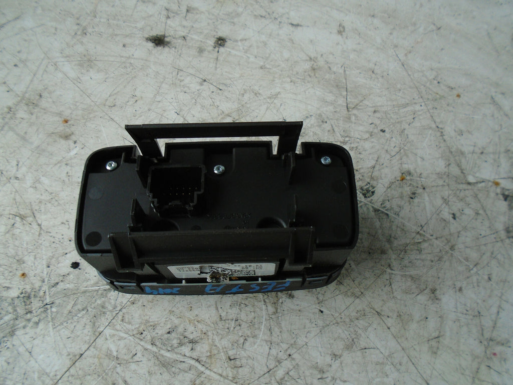 FORD FIESTA MK7 2014 HEADLIGHT HEADLAMP SWITCH