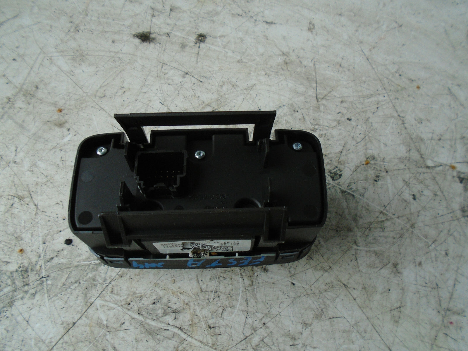 FORD FIESTA MK7 2014 HEADLIGHT HEADLAMP SWITCH