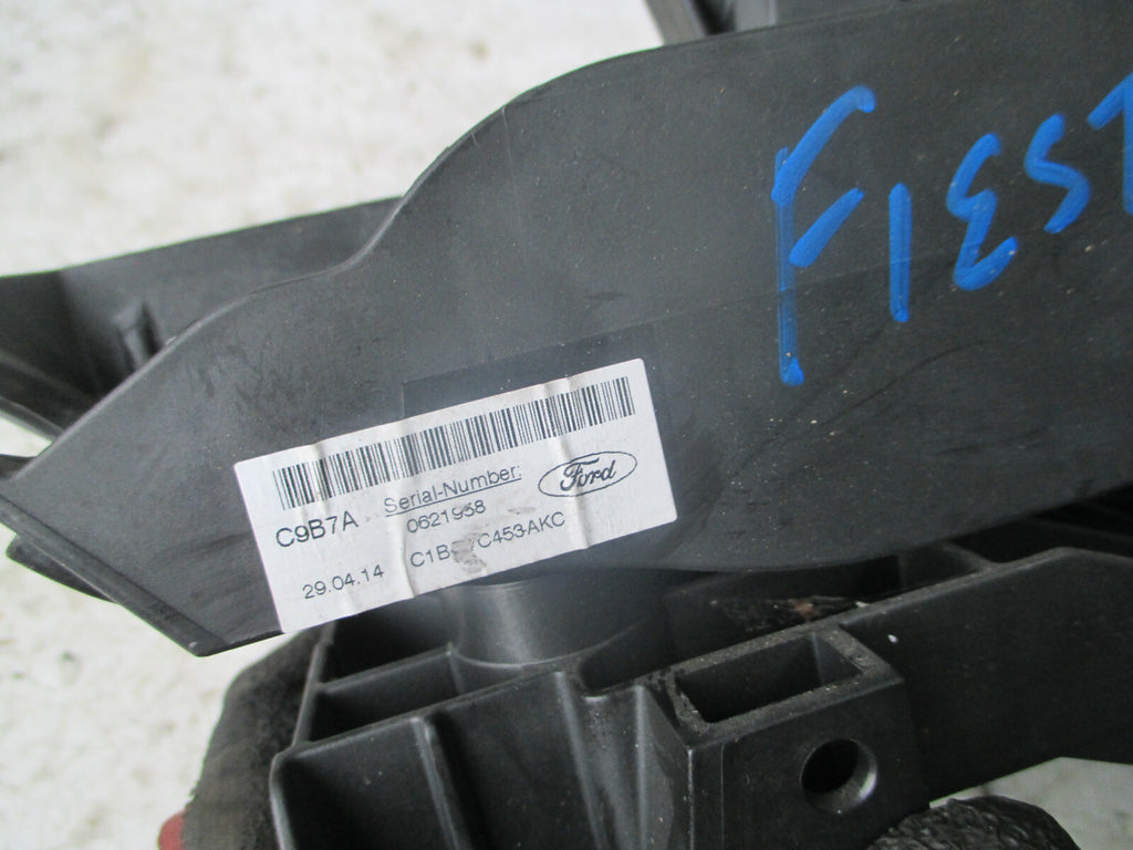 FORD FIESTA MK7 2014 5 SPEED MANUAL GEARSTICK GEARSHIFTER C1BR7C453AKC
