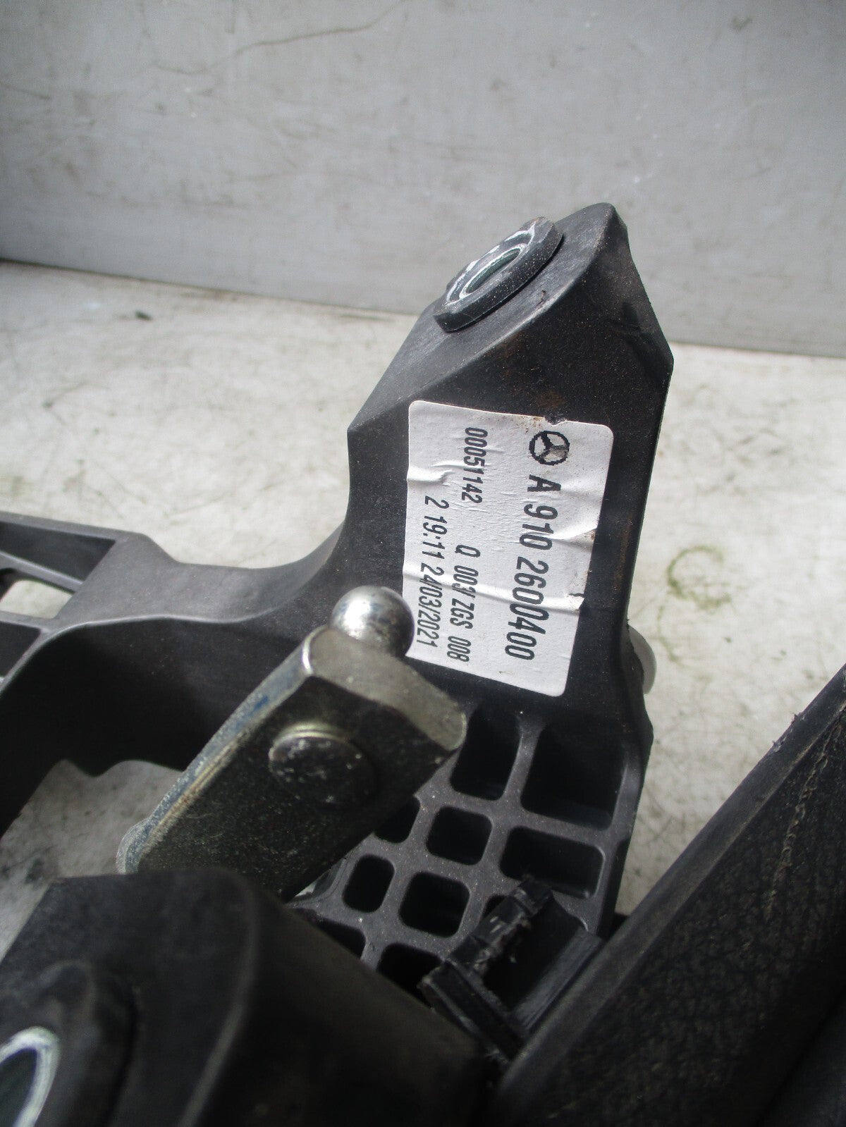 2021 MERCEDES BENZ SPRINTER W907 GEAR SELECTOR SHIFTER A9102600400