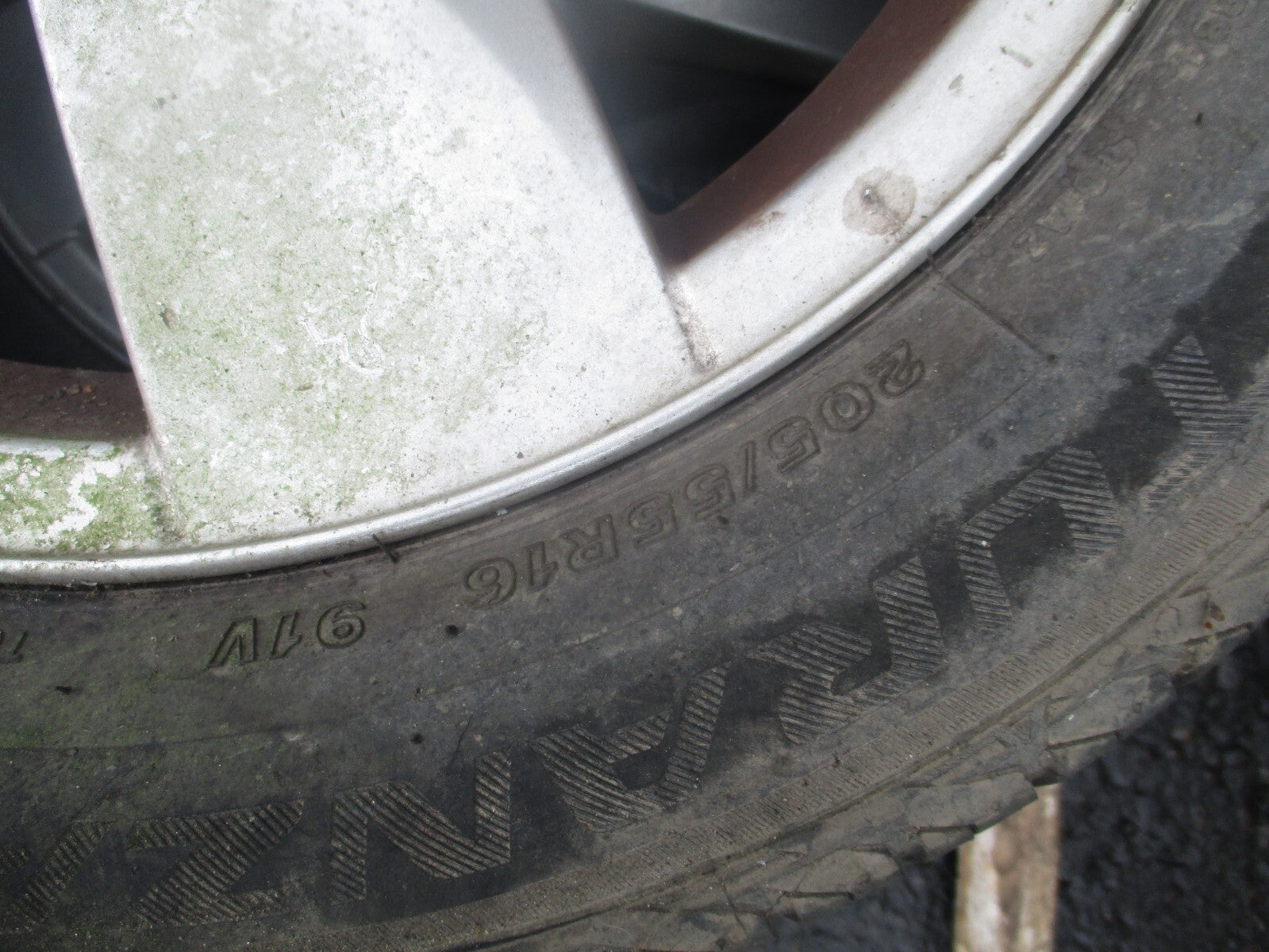 2009 RENAULT MEGANE MK3 16 INCH ALLOY WHEEL WITH TYRE 205/55R16