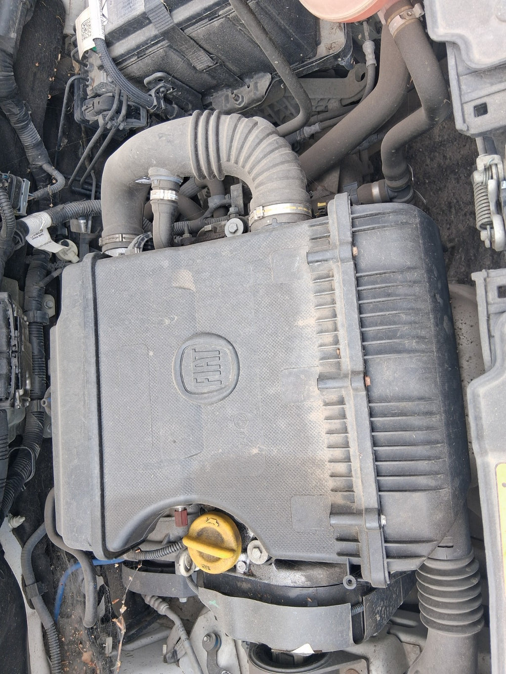 2019 FIAT 500 L 1.4 PETROL MANUAL AIR FILTER BOX ASSEMBLY