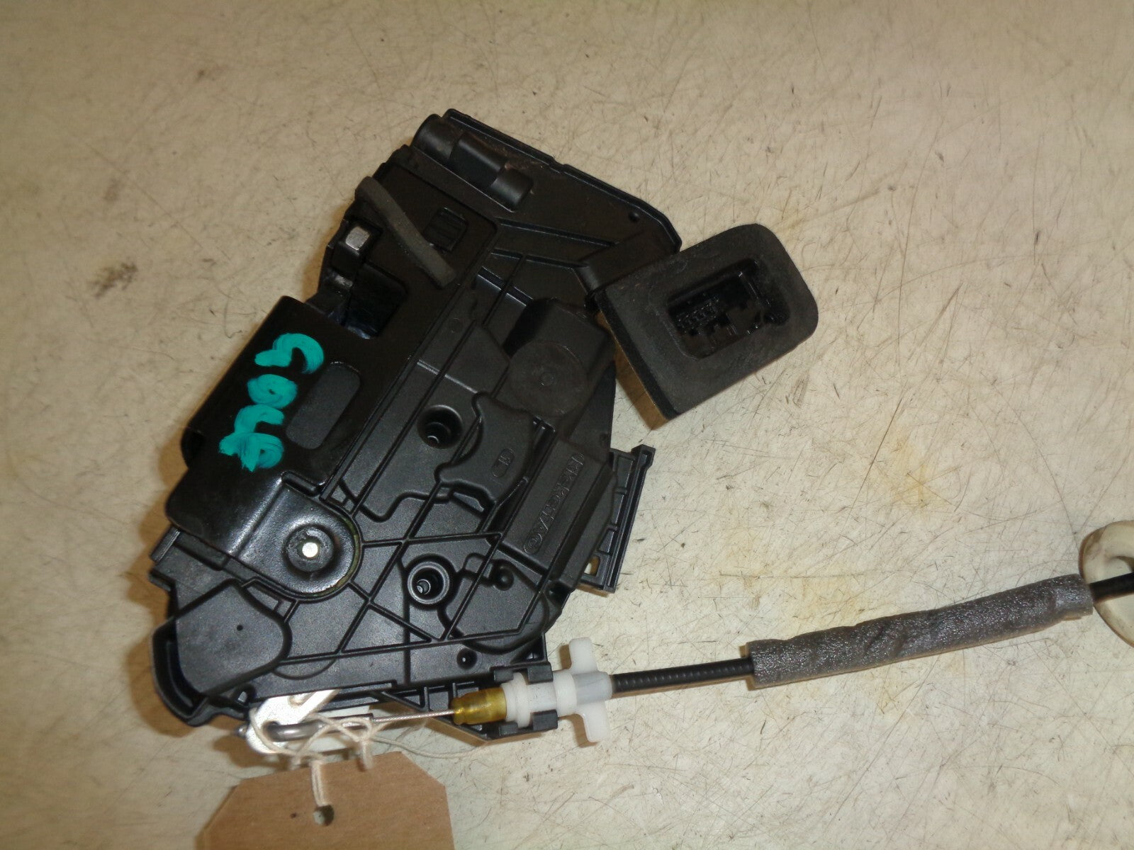 VW VOLKSWAGEN GOLF MK7 2013 NSF PASSENGER FRONT LOCK MECH MECHANISM 5k2837015d
