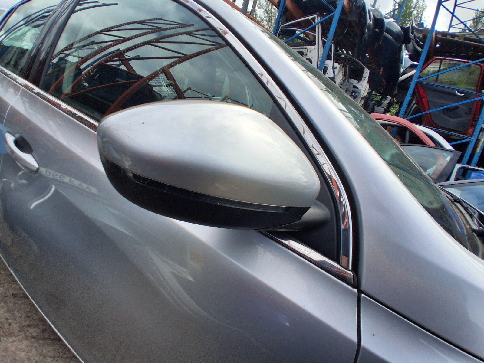 2014 PEUGEOT 308 MK2 OSF DRIVER SIDE FRONT MANUALFOLD WING MIRROR SILVER EZR
