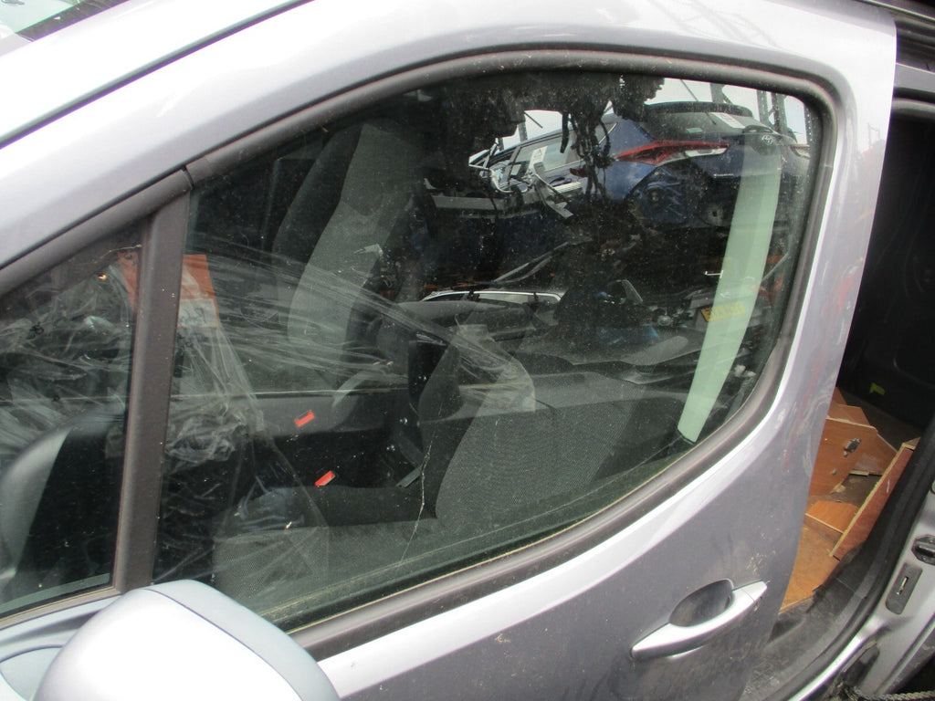 2019 VAUXHALL COMBO E MK4 NS PASSENGER SIDE FRONT WINDOW GLASS