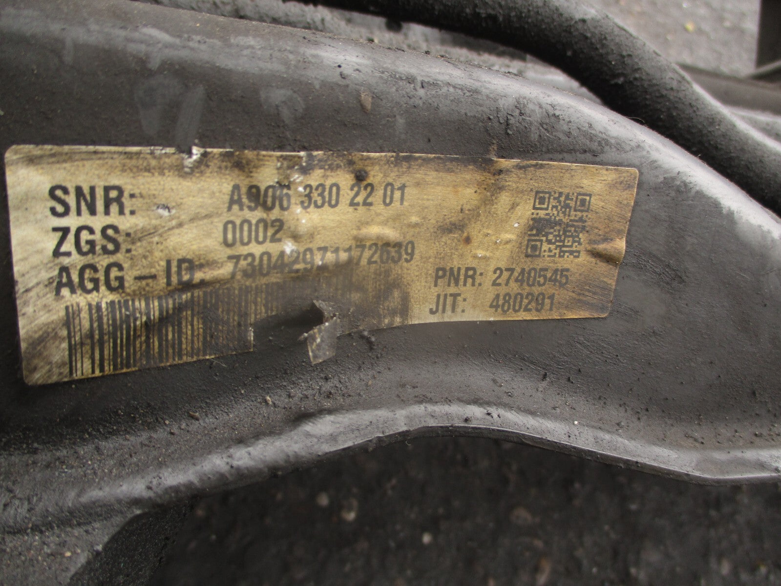 2013 MERCEDES SPRINTER W906 2.1 DIESEL COMPLETE FRONT AXLE A9063302201
