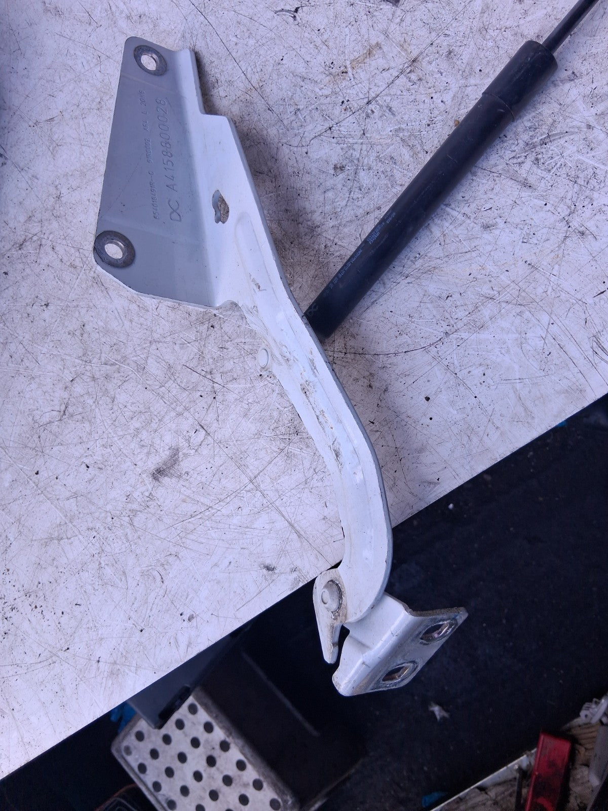 2020 RENAULT KANGOO MK2 NSF PASSENGER SIDE FRONT LEFT BONNET HINGE A4158800028