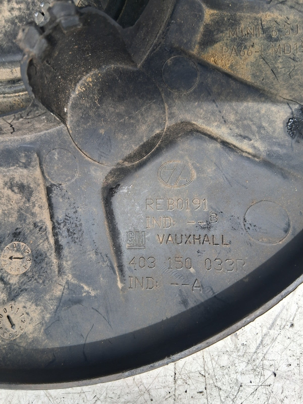 2023 RENAULT MASTER MK3 WHEEL COVER TRIM PANEL 403150033R