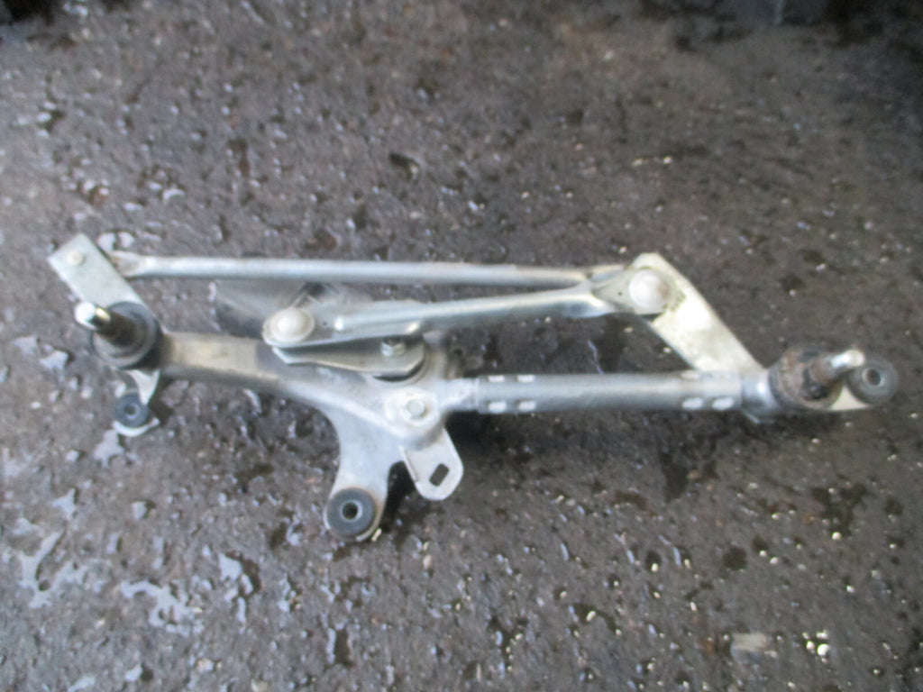 HONDA JAZZ MK4 2019 FRONT WINDSCREEN WIPER MOTOR LINKAGES