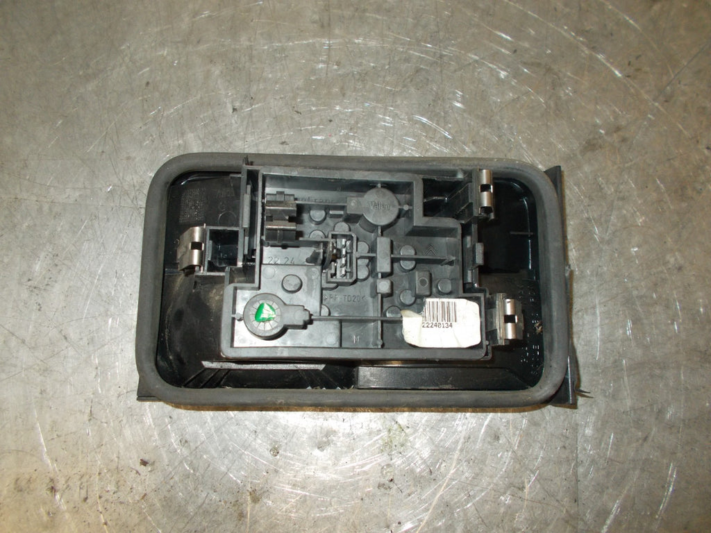 CITROEN XANTIA 2000 NSR INNER BOOTLID LIGHT  22240134