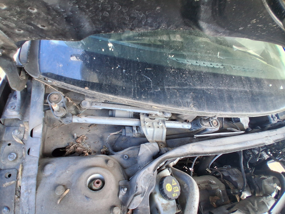 2015 SEAT LEON MK3 FRONT WINDSCREEN WIPER MOTOR LINKAGES