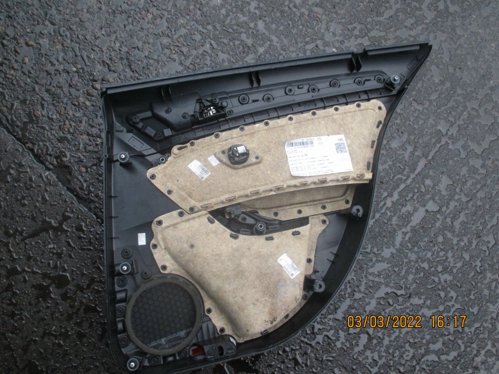VOLKSWAGEN GOLF 2018 MK7 5DR NSR PASSENGER SIDE REAR DOOR CARD