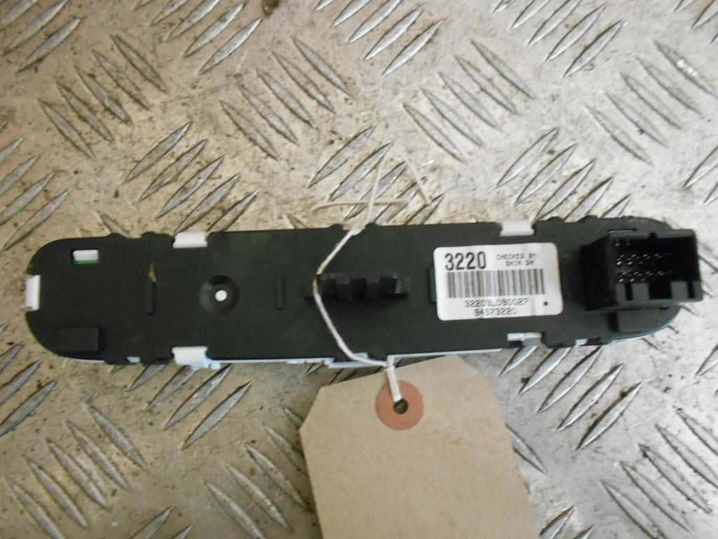 CHEVROLET CHEVY SPARK M300 SEAT BELT WARNING LIGHT DASH UNIT 3220