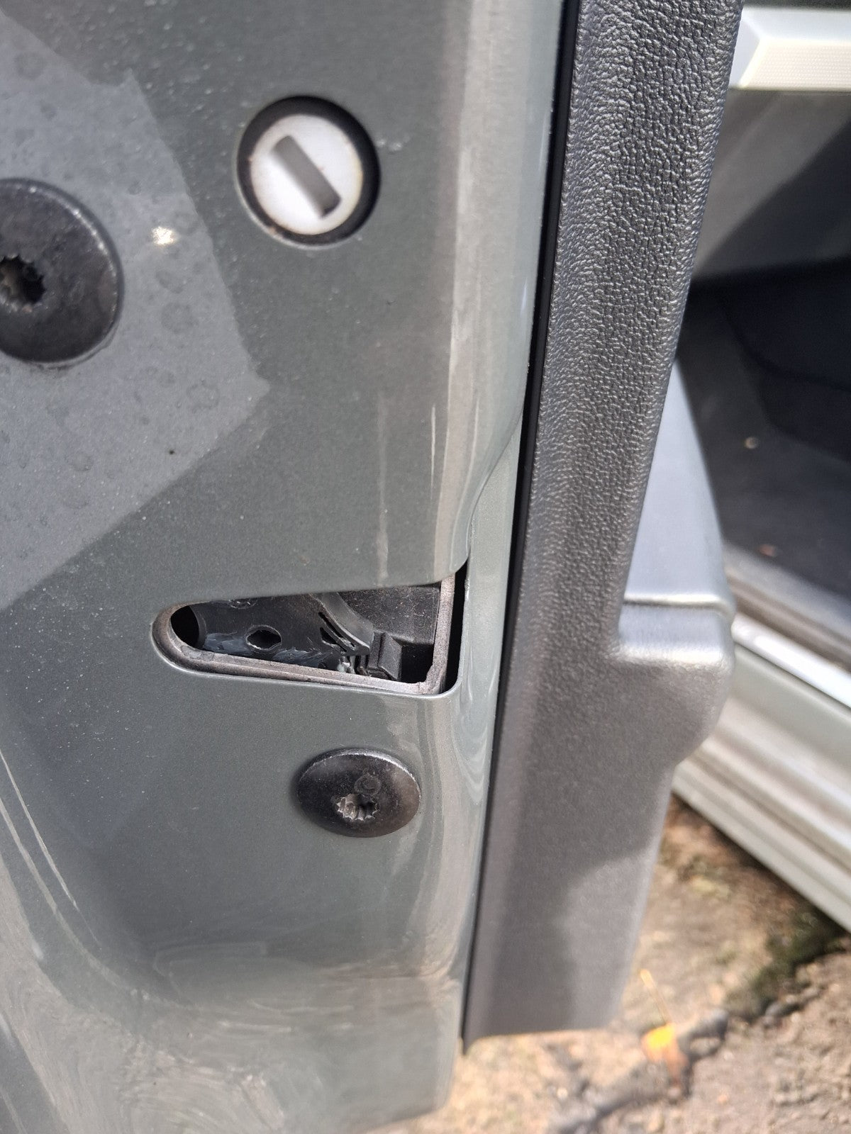 2024 AUDI A1 S LINE MK2 GB NSF PASSENGER SIDE FRONT LEFT DOOR LOCK MECHANISM