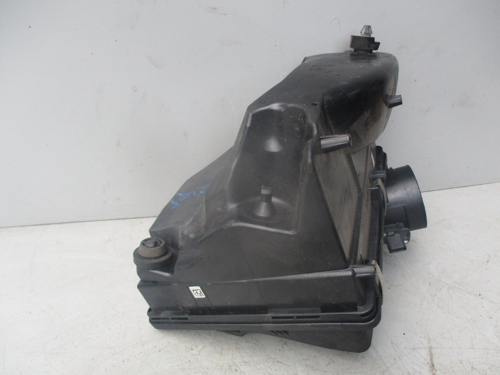 BMW 3 SERIES G20 INTAKE SILENCER AIR INTAKE BOX 18026310