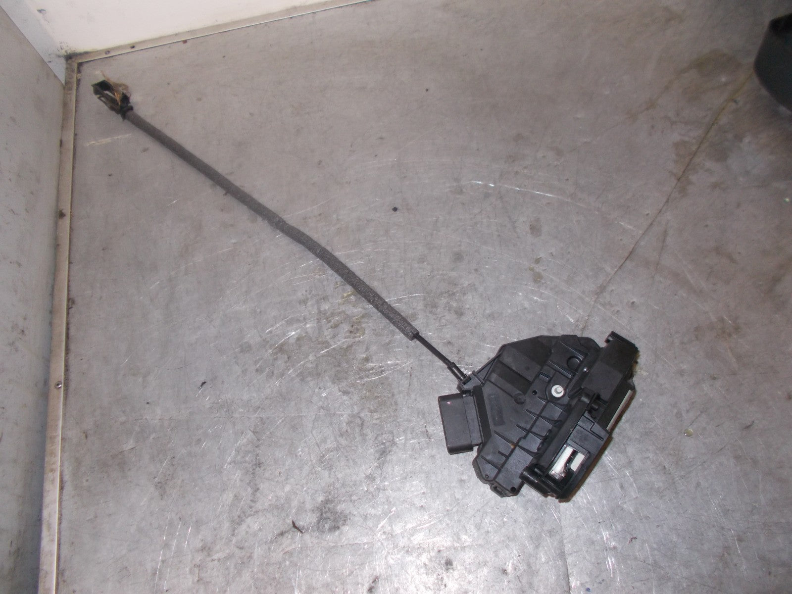 FORD FOCUS 2017 MK3 NSF PASSENGER SIDE FRONT DOOR LOCK MECHANISM BM5AA21813DG