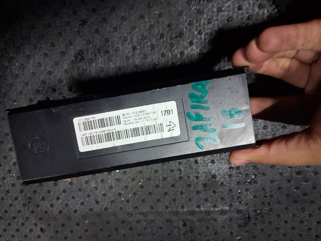 2018 VAUXHALL ZAFIRA C HEATER CONTROL MODULE 13591701