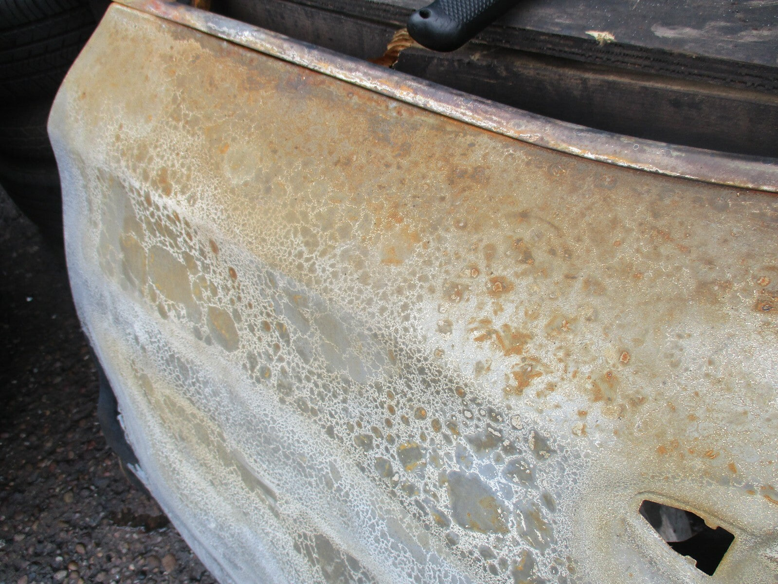 NISSAN QASHQAI J11 MK2 NSR PASSENGER SIDE REAR BARE DOOR SHELL DAMAGED