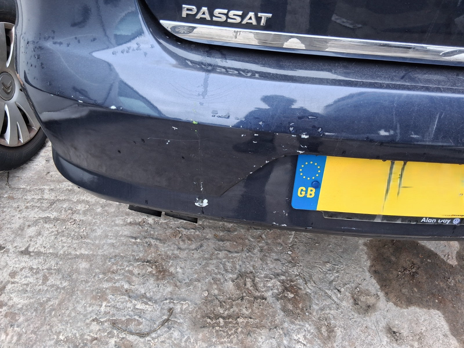 2014 VW VOLKSWAGEN PASSAT B7 SALOON COMPLETE REAR BUMPER BLUE