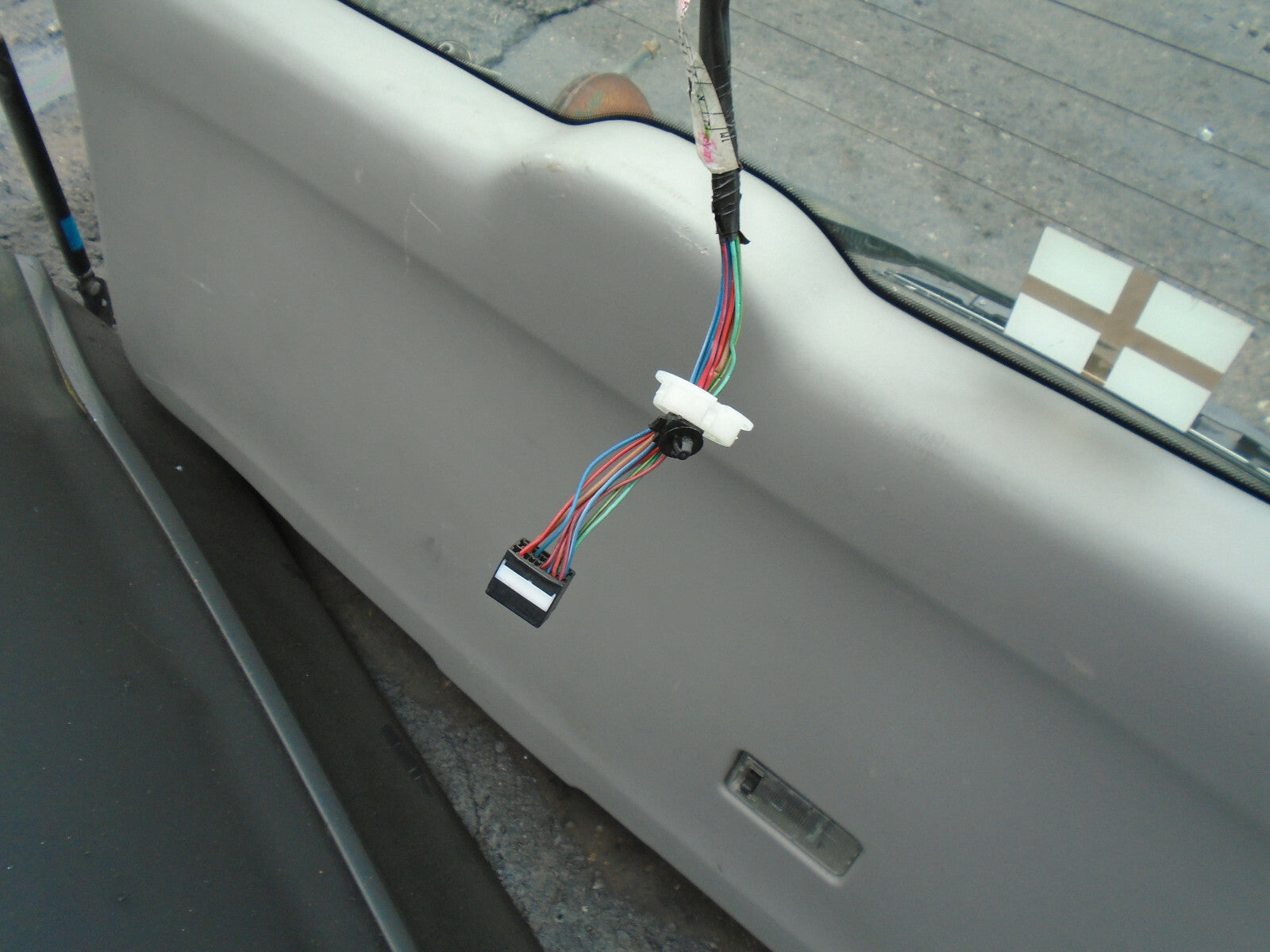 MAZDA PREMACY 2003 REAR COMPLETE TAILGATE BOOTLID BLUE