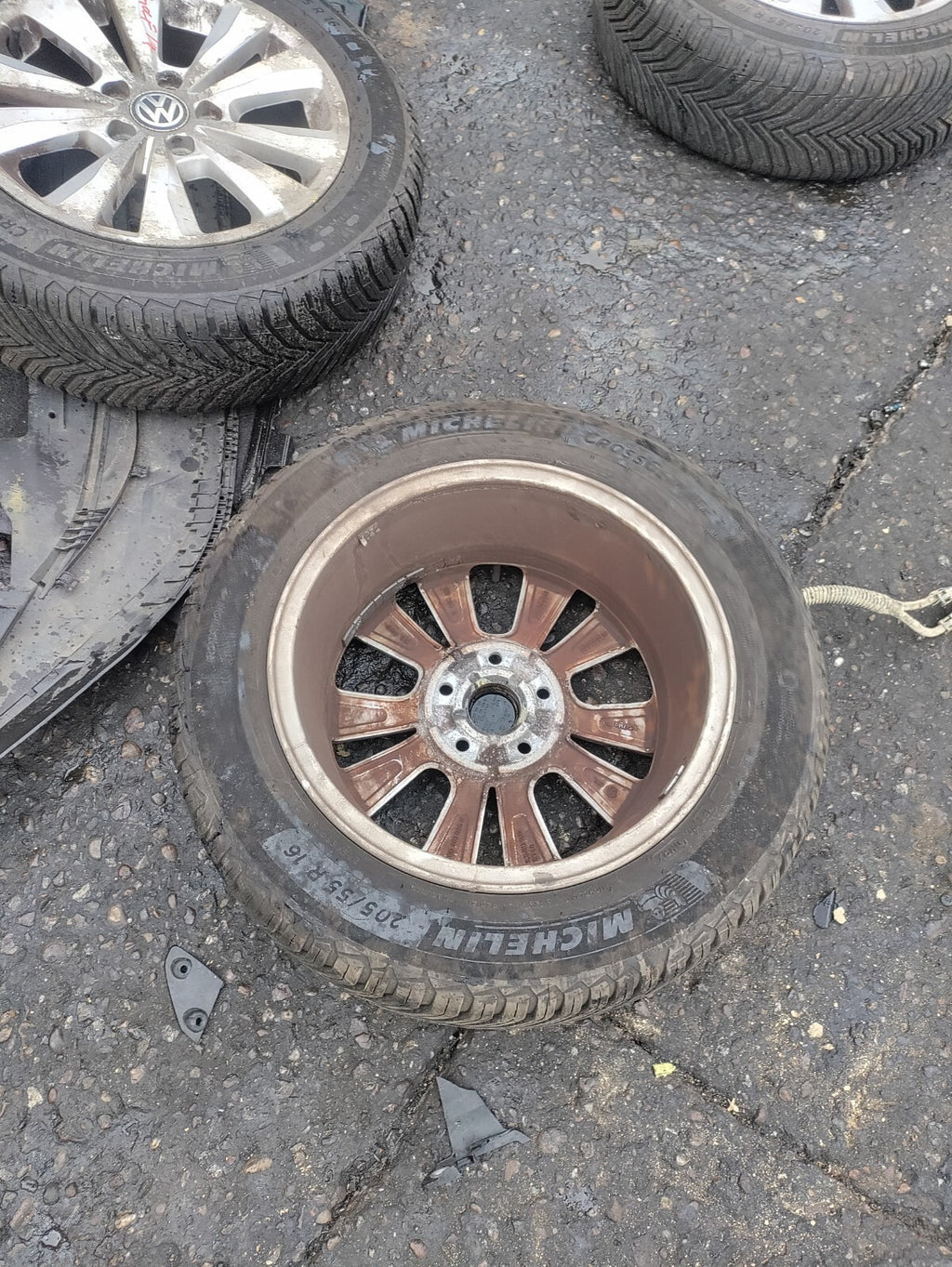 VW VOLKSWAGEN GOLF MK 7 7.5 2017 16 INCH ALLOY WHEEL WITH TYRE 205/55R16
