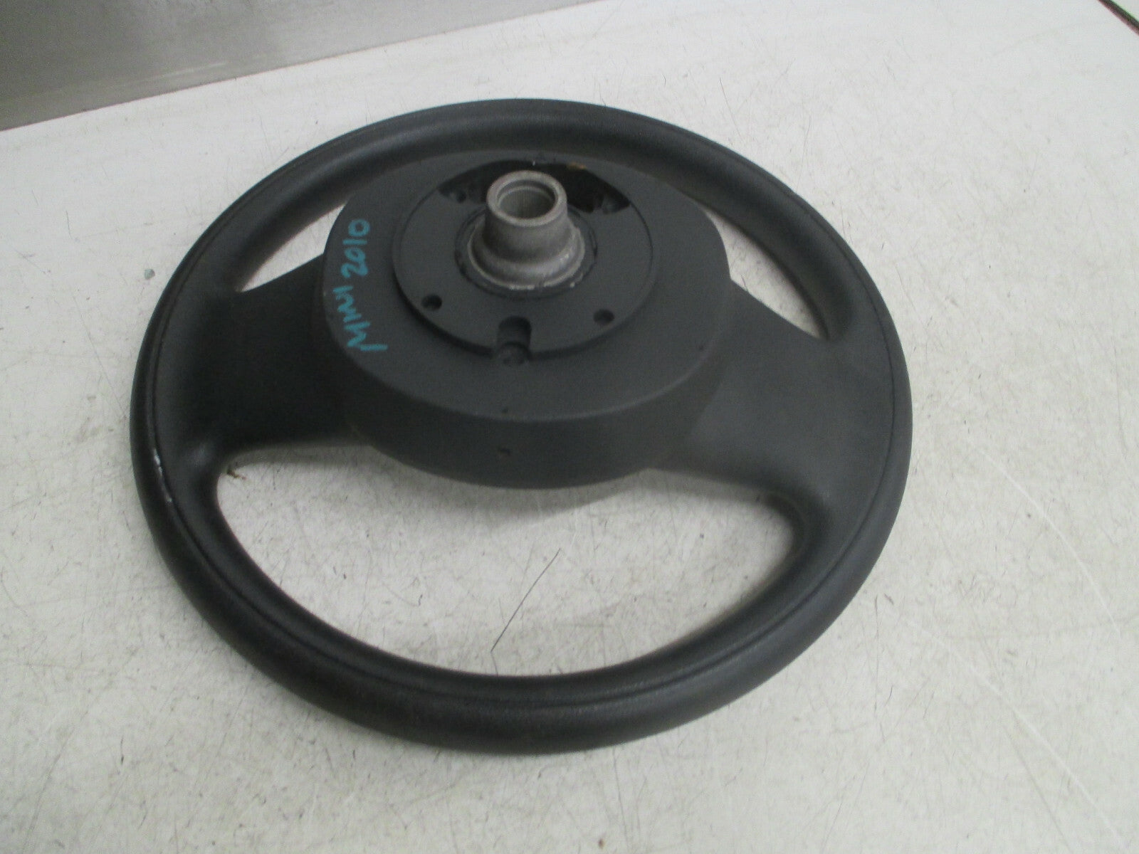 BMW MINI COOPER ONE 2010 R56 2 SPOKE STEERING WHEEL