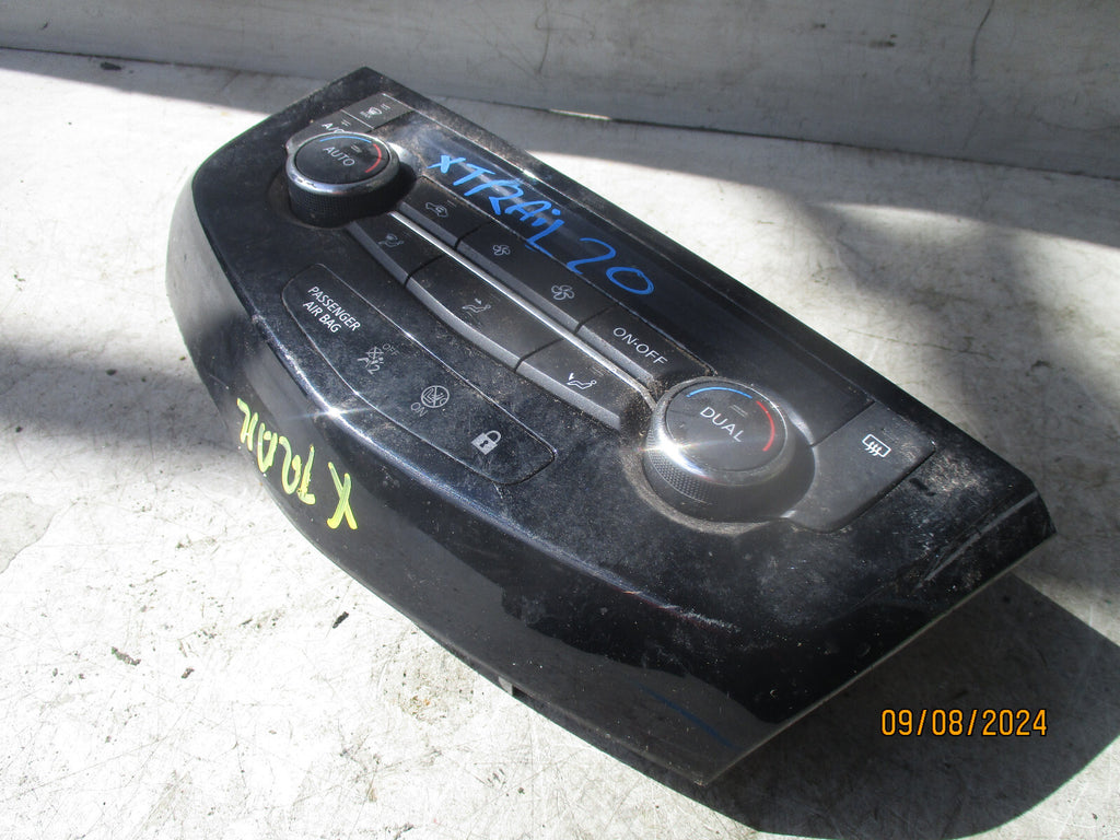 2020 NISSAN X TRAIL MK3 T32 AIR CON HEATER CLIMATE CONTROL 275004EAOA