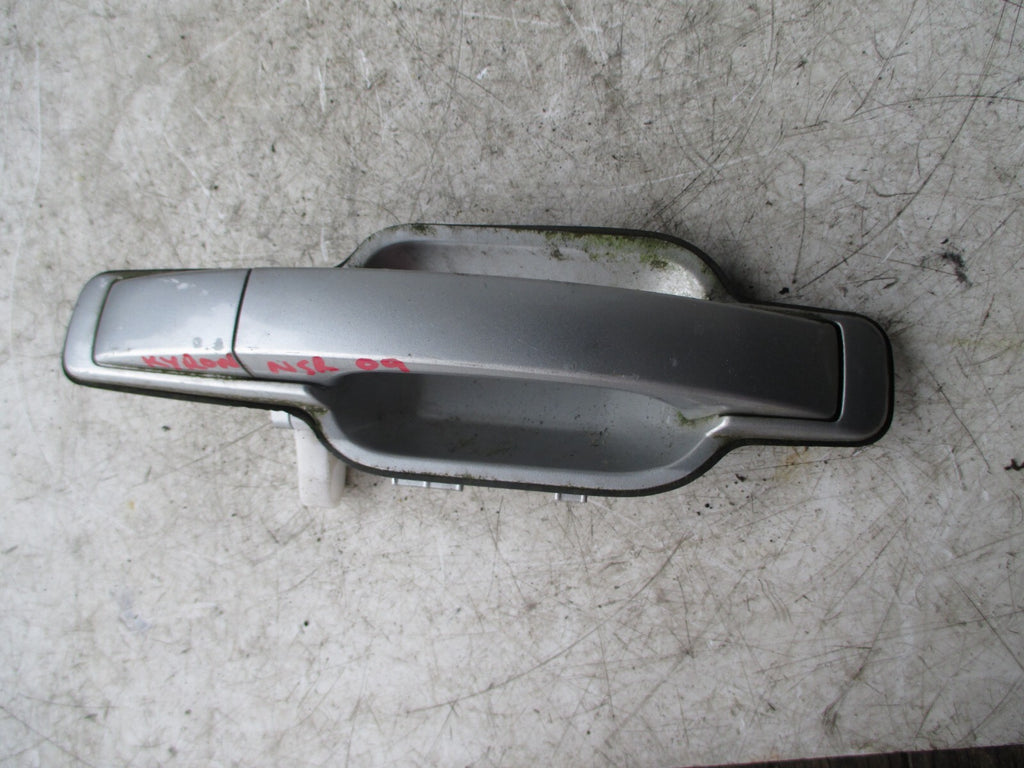 SSANGYONG KYRON 2009 2.0 DIESEL NSR PASSENGER SIDE EXTERIOR HANDLE 7344031000