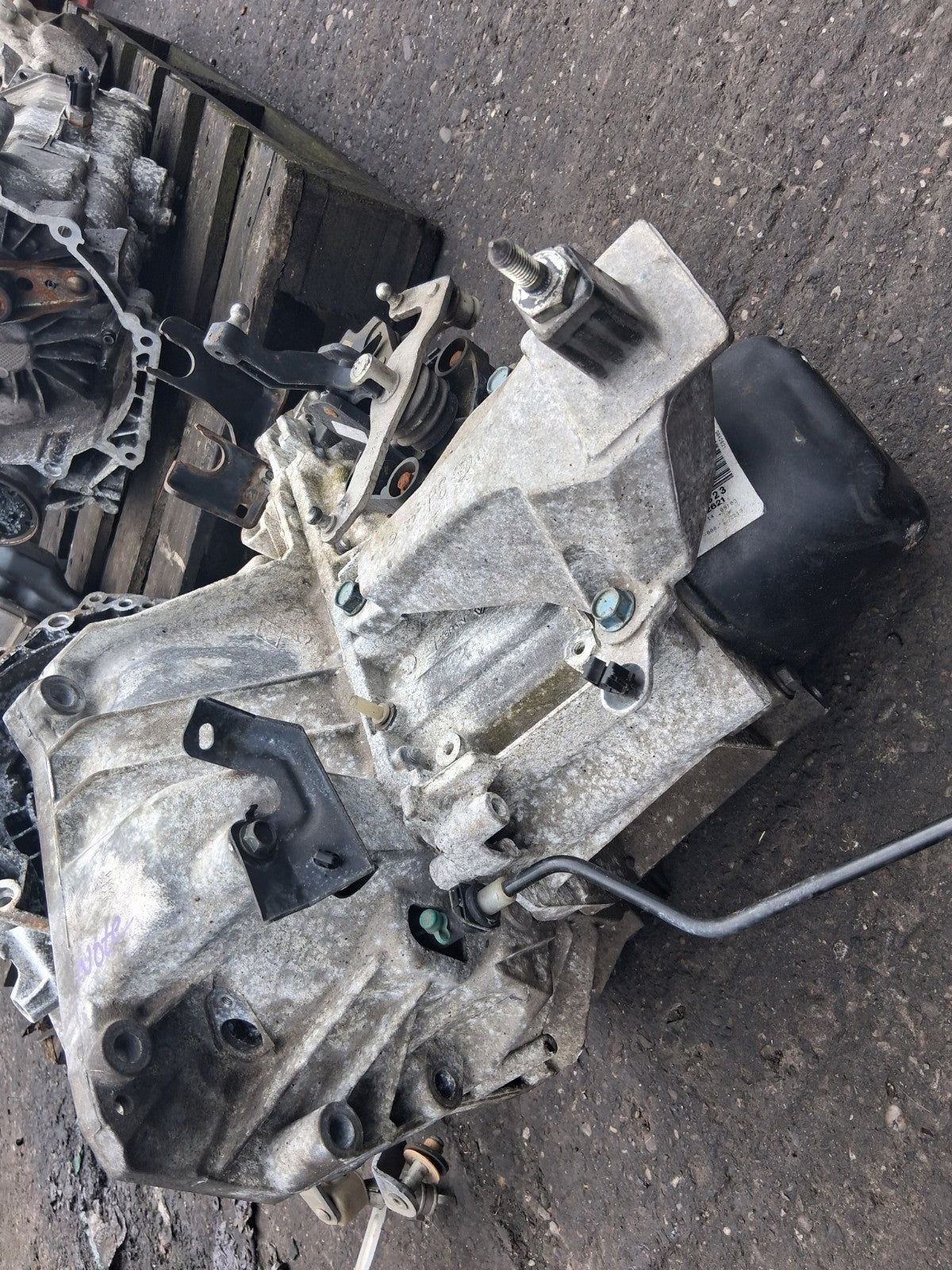 2015 NISSAN NOTE 1.2 PETROL MANUAL GEARBOX GEAR BOX JH3323
