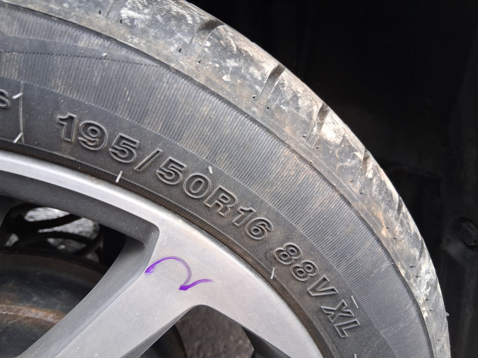TOYOTA YARIS MK3 2019 16 INCH ALLOY WHEEL WITH TYRE 195/60R16 REF 2