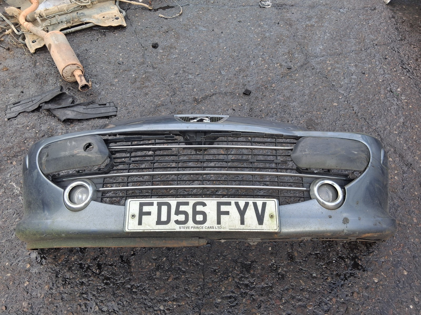 2006 PEUGEOT 307 MK1 FRONT COMPLETE BUMPER GREY