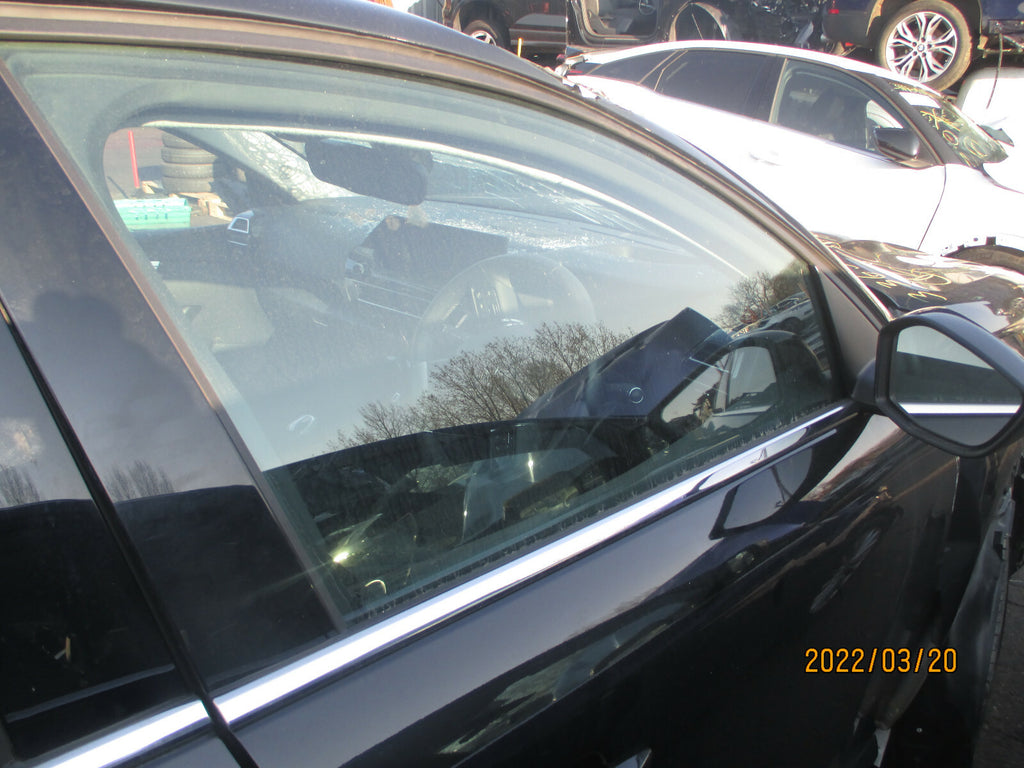 CITROEN C4 MK3 2021 OSF DRIVER SIDE FRONT DOOR WINDOW GLASS