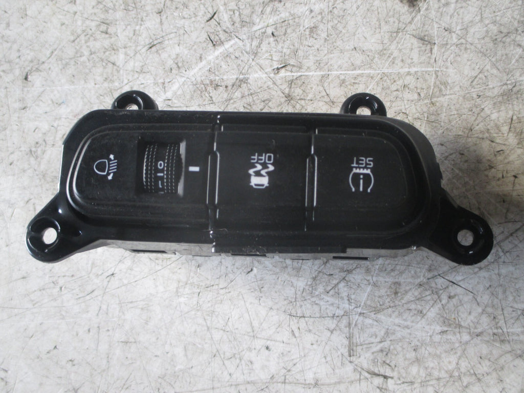 KIA PICANTO MK4 2020 TRACTION CONTROL TYRE PRESSURE HEADLIGHT SWITCH 84759G6900