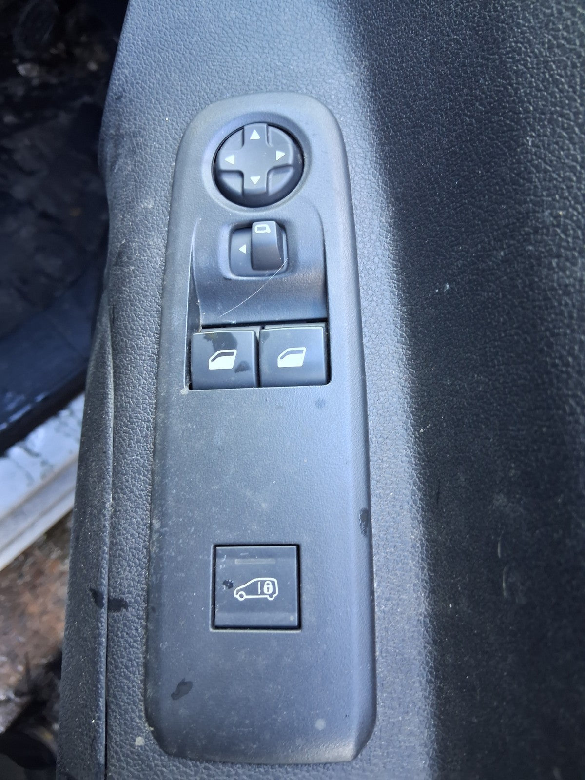 2024 CITROEN BERLINGO MK3 OSF DRIVER SIDE FRONT RIGHT WINDOW CONTROL SWITCH