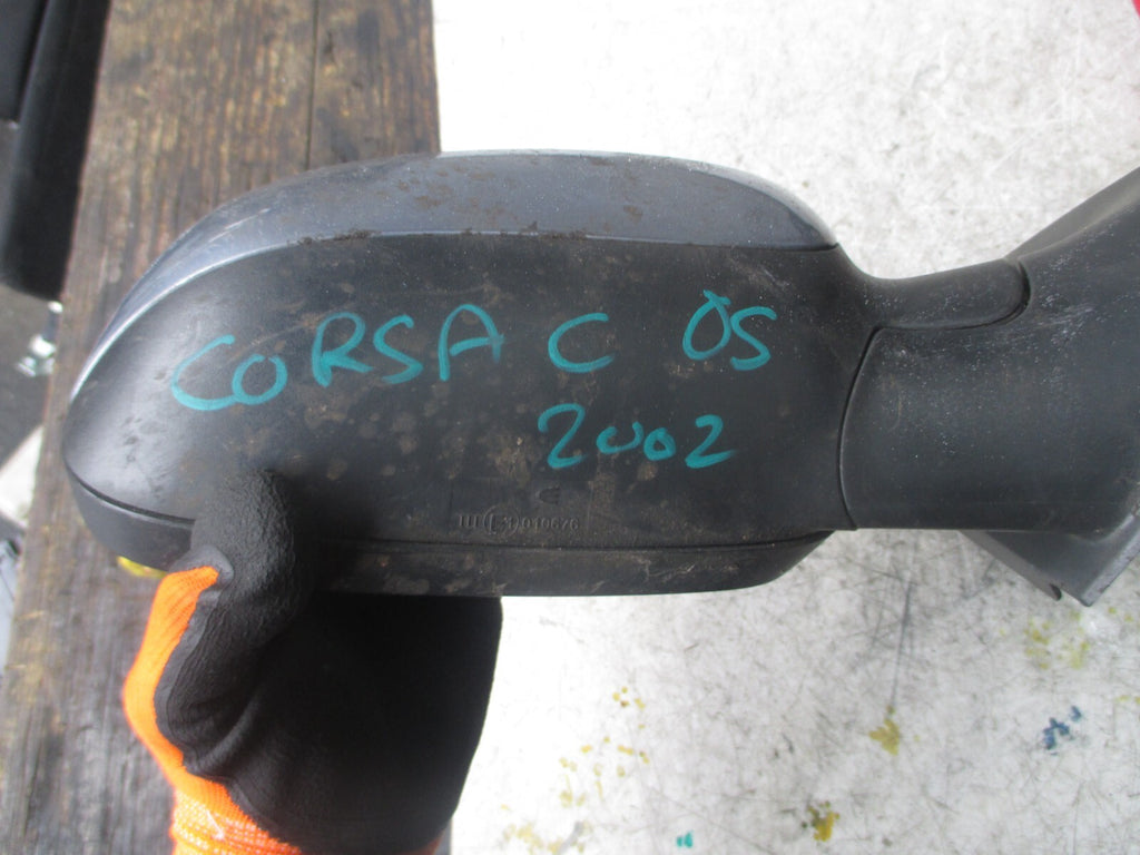 VAUXHALL CORSA C 2011 OSF DRIVER SIDE FRONT WING MIRROR GREY