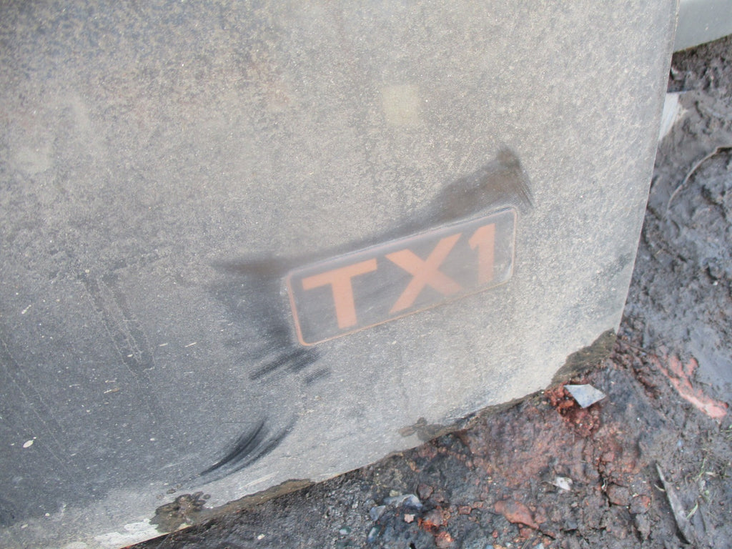 1999 LTI TX1 HACKNEY CARRAGE BOOTLID BOOT TAILGATE COMPLETE BLACK