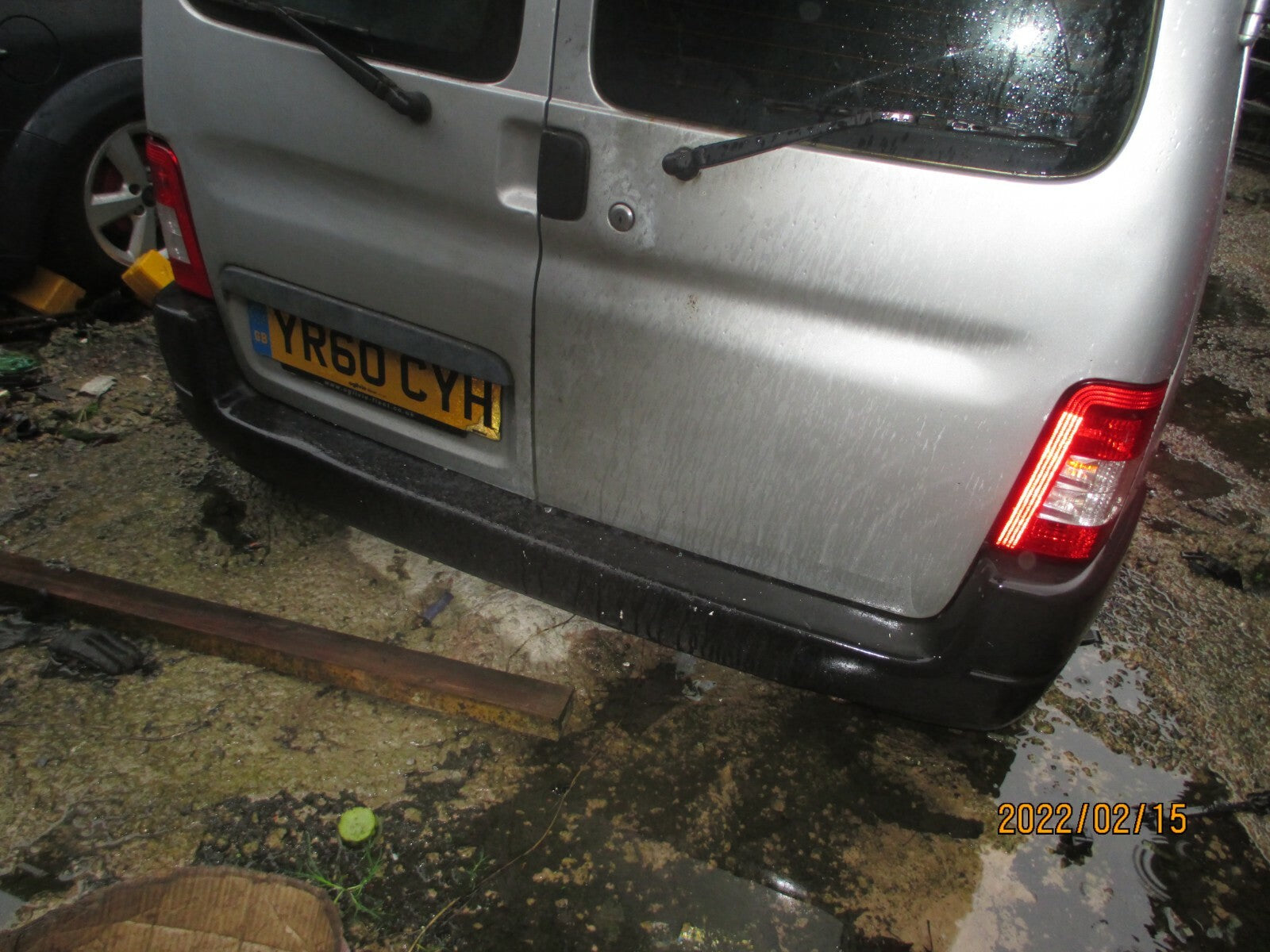 PEUGEOT PARTNER 2010 MK1 REAR COMPLETE BUMPER BLACK