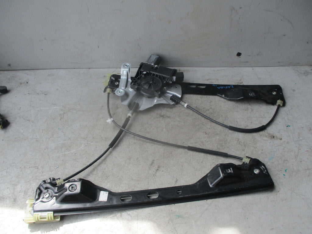 2014 VAUXHALL ZAFIRA C NSF PASSENGER FRONT WINDOW MOTOR REGULATOR 13260137137