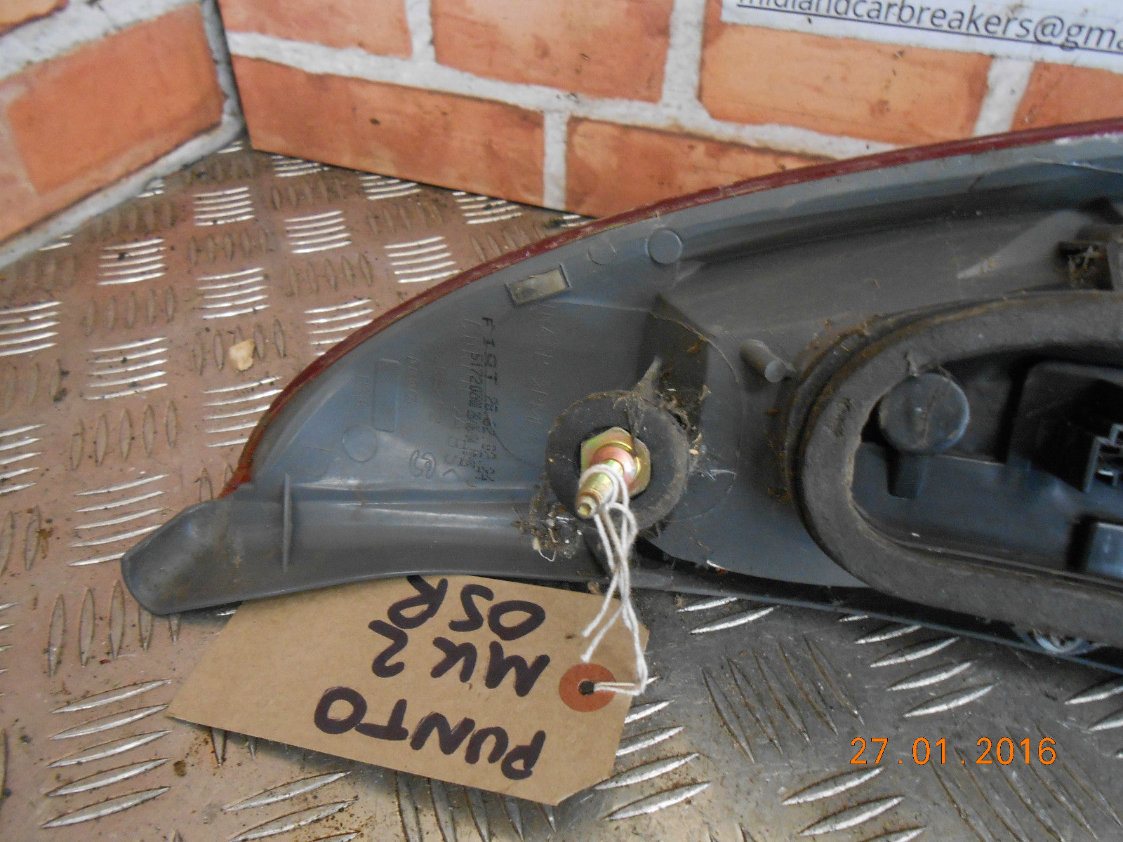 FIAT PUNTO MK2B 2004 3 DOOR FACELIFT OSR DRIVER REAR OUTER TAIL LIGHT 286202