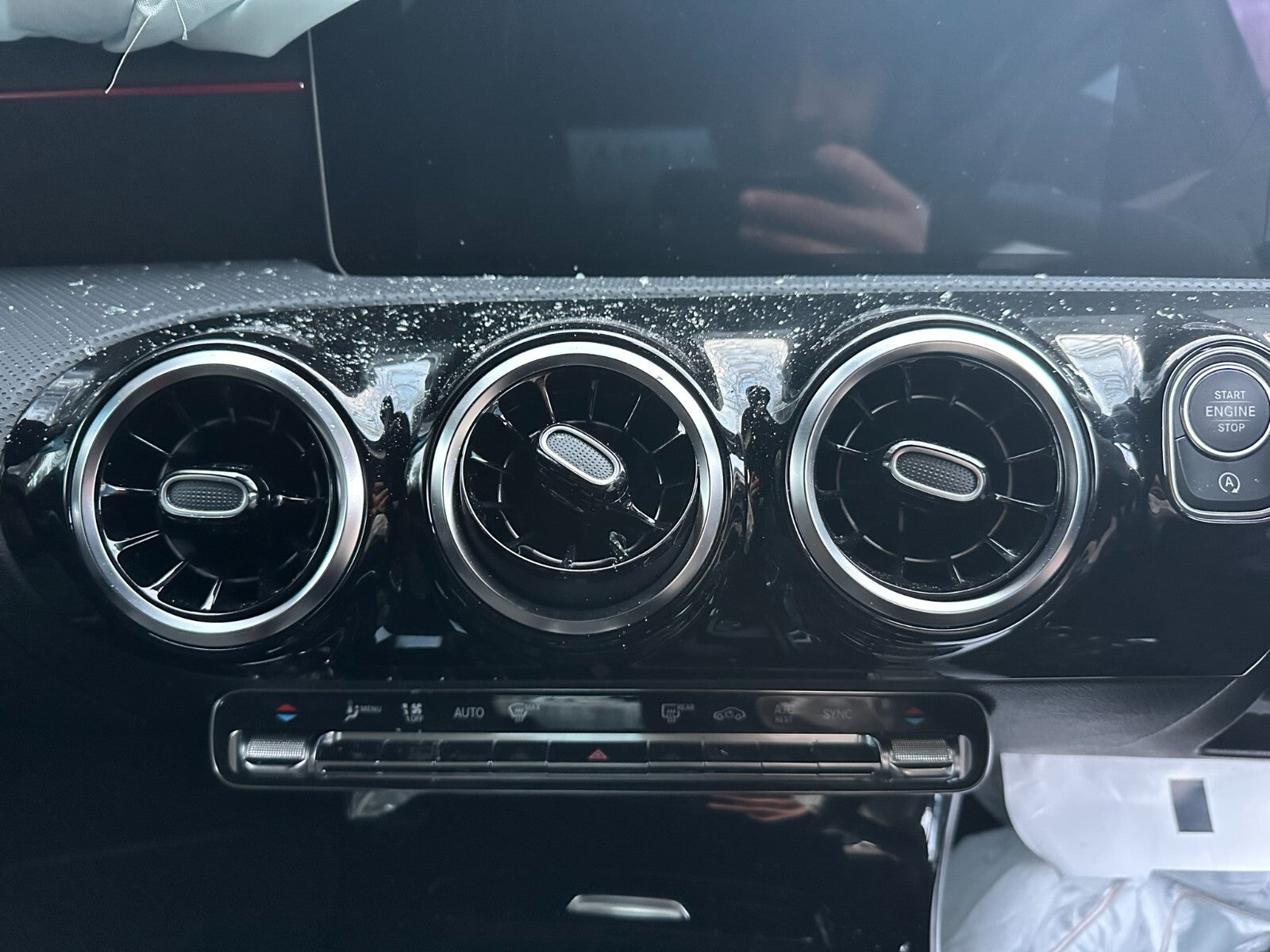 2020 MERCEDES BENZ A CLASS W177 INTERIOR CENTRE AIR VENTS WITH SURROUND TRIM