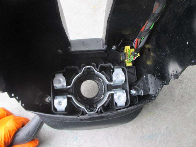 MERCEDES SPRINTER W907 2020 STEERING COLUNM COVER A9079001105