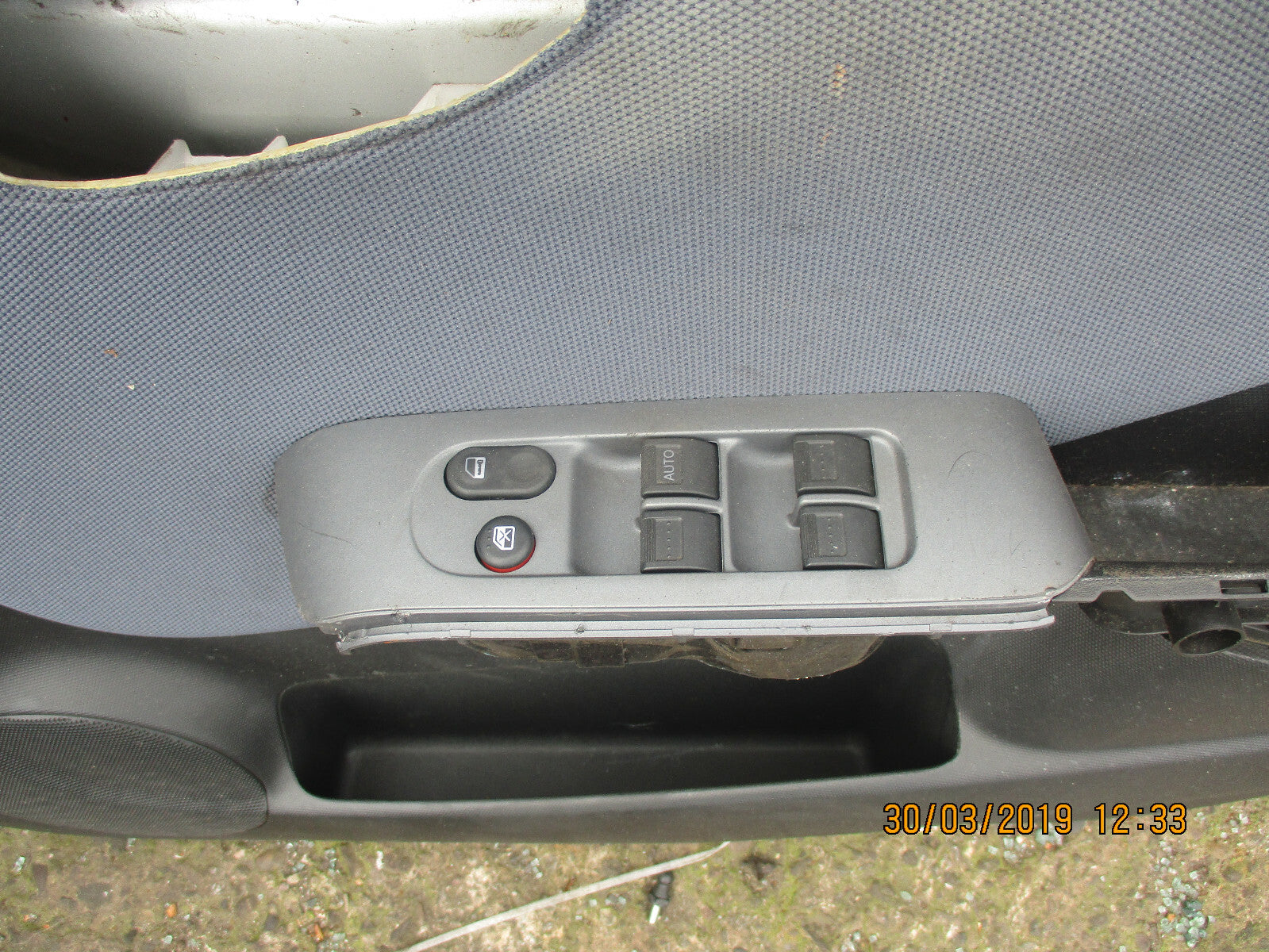 VAUXHALL CORSA D OSF DRIVER SIDE FRONT DOOR CARD