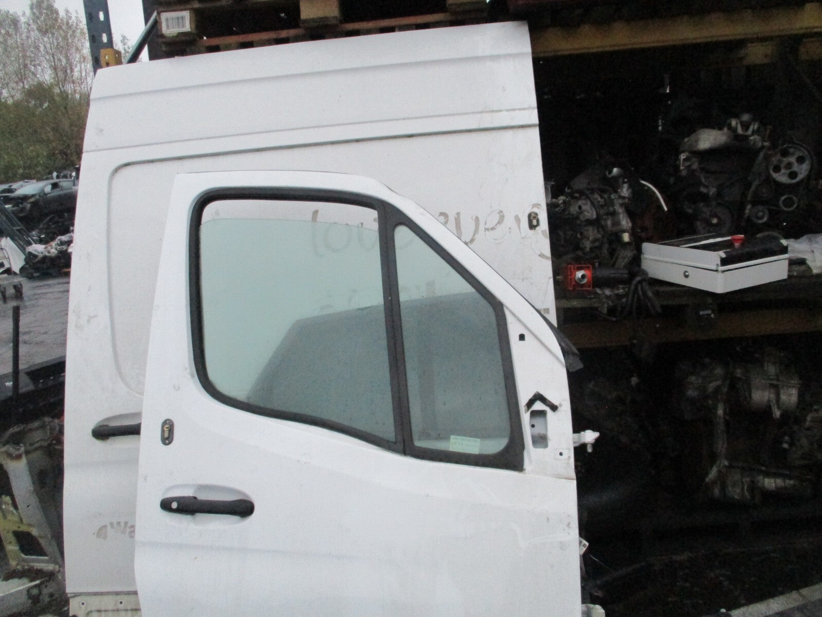 2020 MERCEDES BENZ SPRINTER W907 OSF DRIVER SIDE FRONT BARE DOOR WHITE