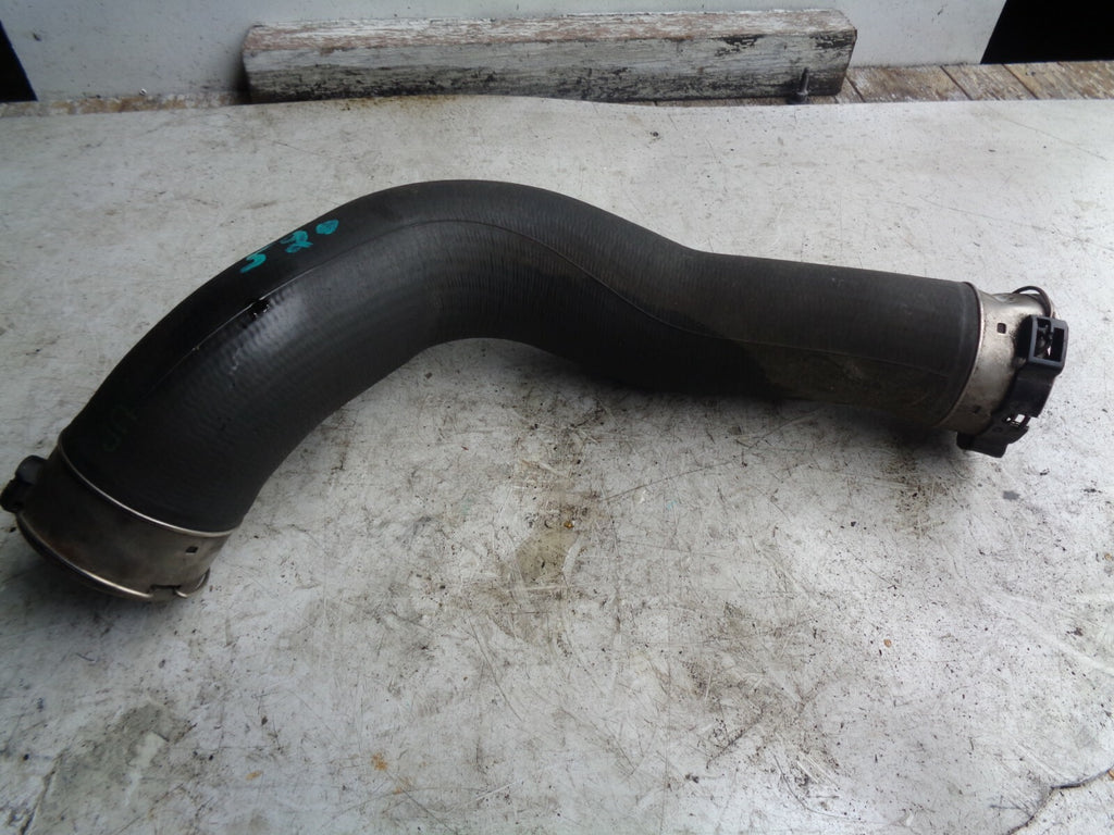 BMW 5 SERIES 2010-17 F10 F11 INTER COOLER HOSE 7810615