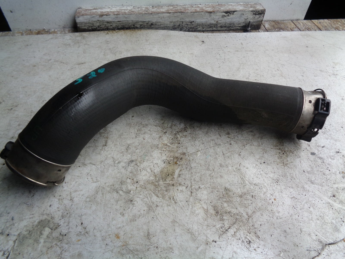 BMW 5 SERIES 2010-17 F10 F11 INTER COOLER HOSE 7810615