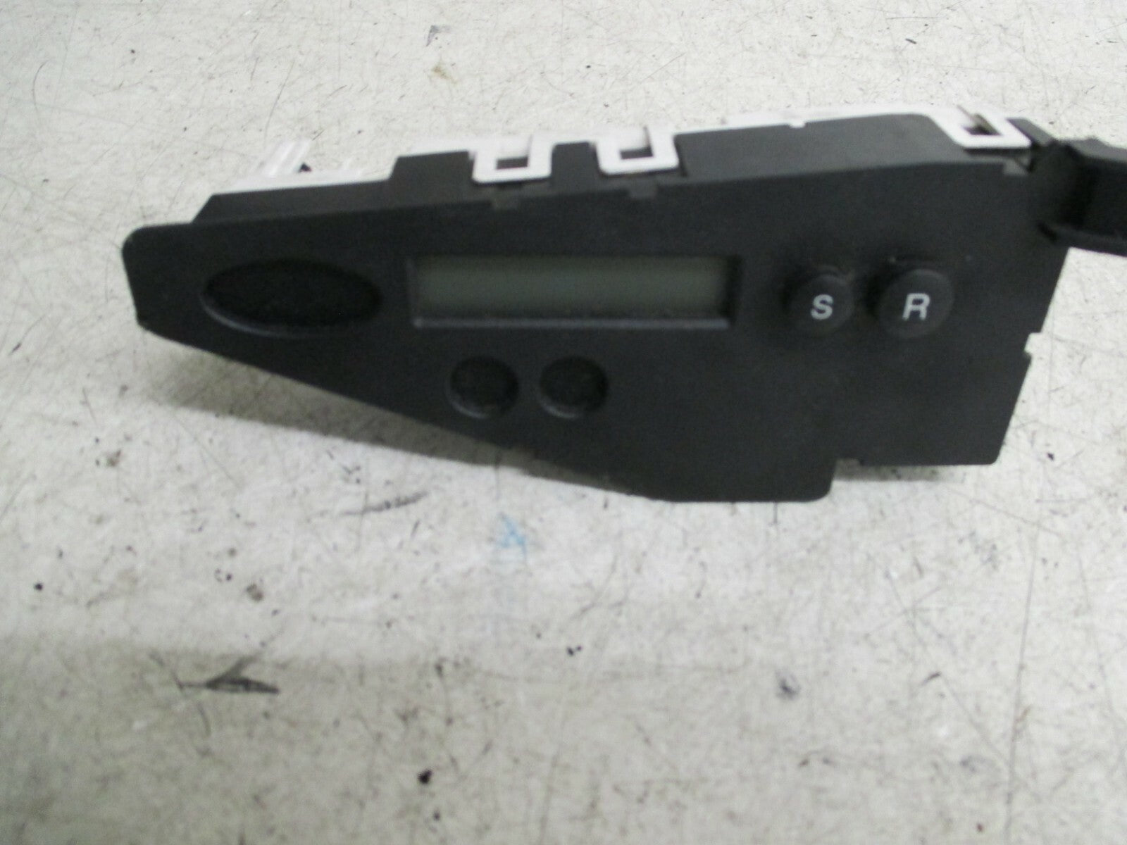 FORD FOCUS 2003 MK1 FUEL TRIP INTERIOR COMPUTER UNIT 2M5T10D885