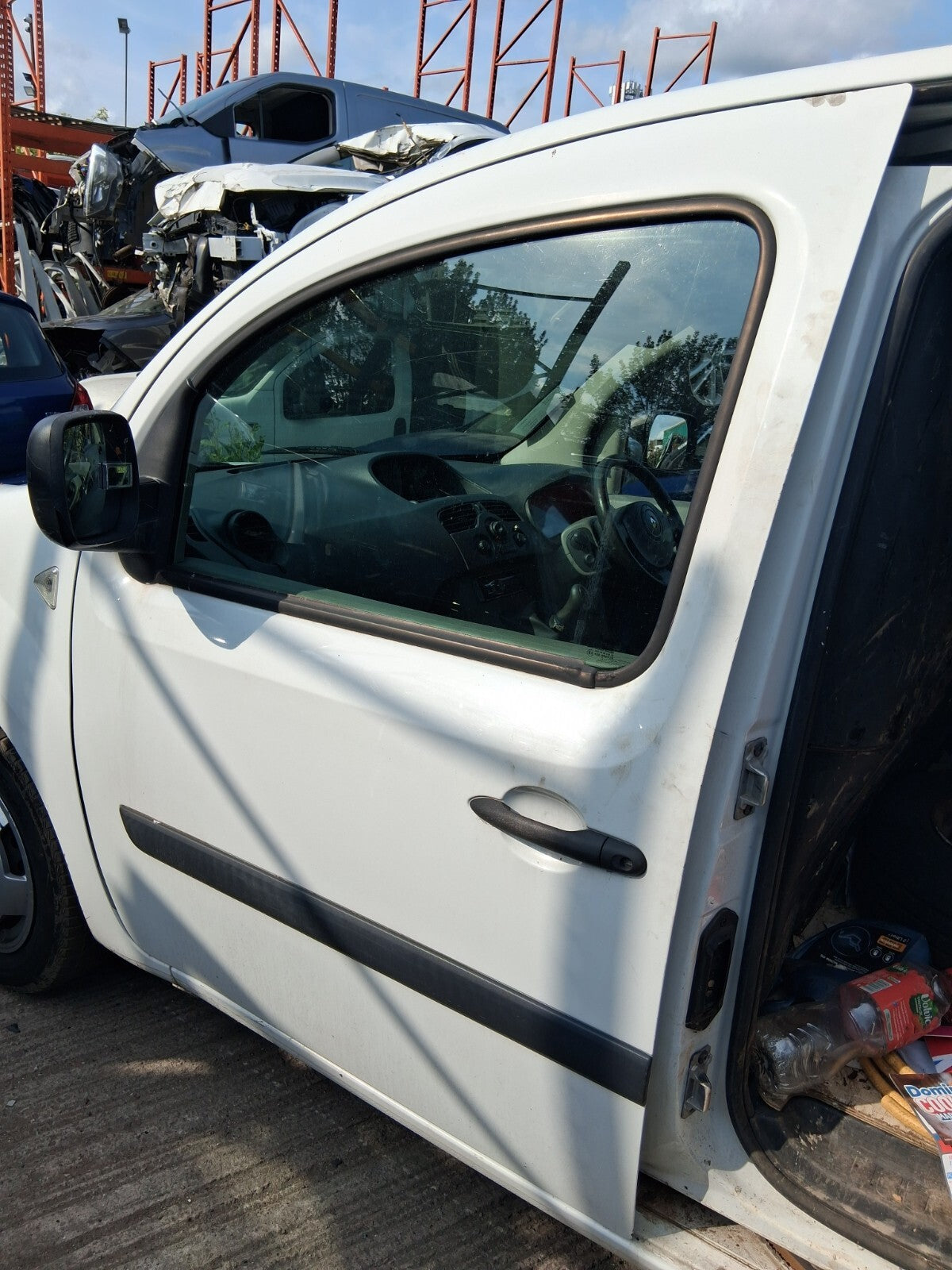 RENAULT KANGOO MK2 2010 NSF PASSENGER SIDE FRONT BARE DOOR WHITE