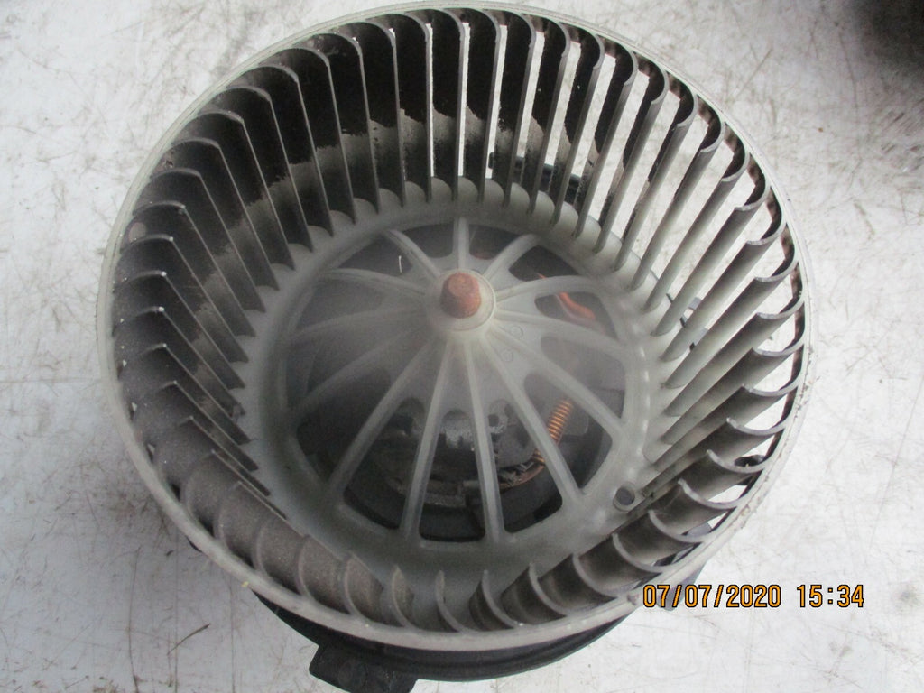 VW VOLKSWAGEN 2015 CRAFTER MK1 2.0 TDI DIESEL HEATER BLOWER MOTOR