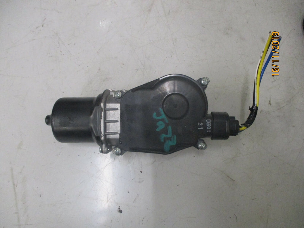 HONDA JAZZ MK4 FRONT WINDSCREEN WIPER MOTOR 841320C002